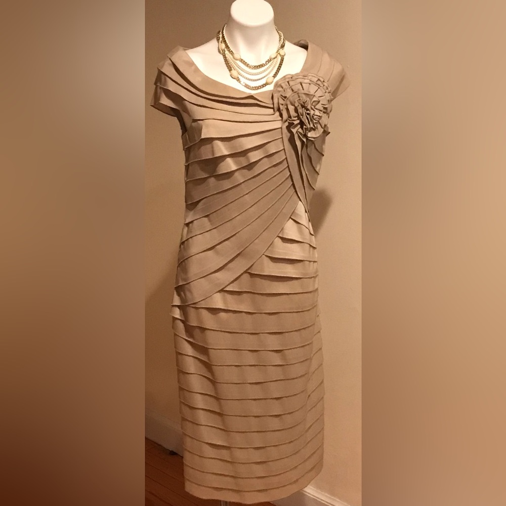 Cartise Tan Midi Vertical LaceTiered Layered Formal Dress Size 10 Zip In Back